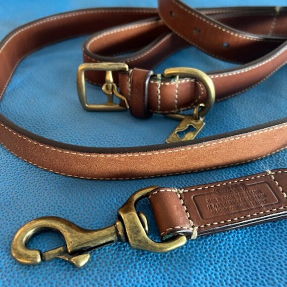 Coach Dog Collar and Leash - Picture 6 of 8
